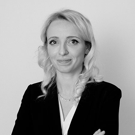 Dr Victoria Tchaikovski