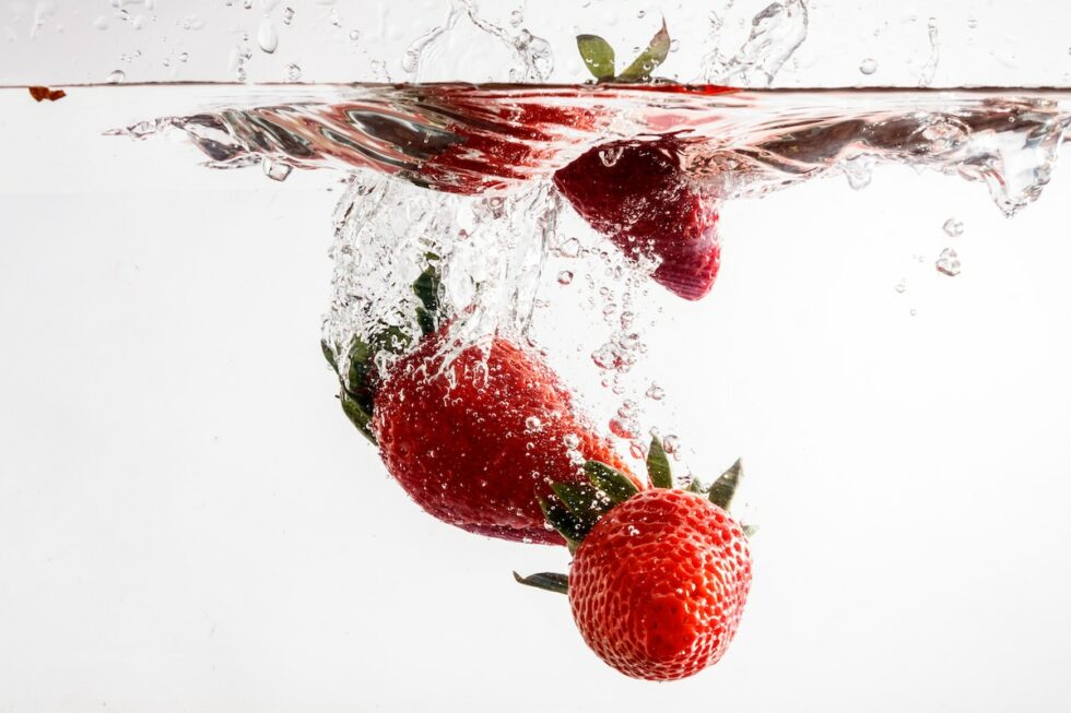 la fraise dans l'eau