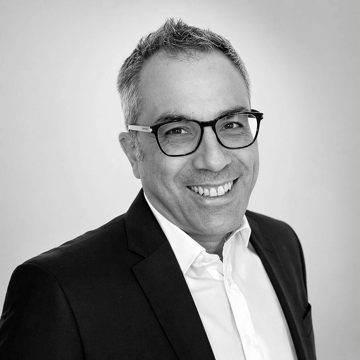 Dr Frédéric Zadegan